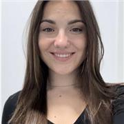 Me defino como una persona responsable y paciente. Me gustaría dar clases de nivel de primaria y ESO.